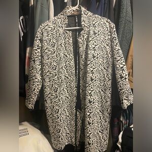 Philosophy black and white open floral duster/ coat /jacket